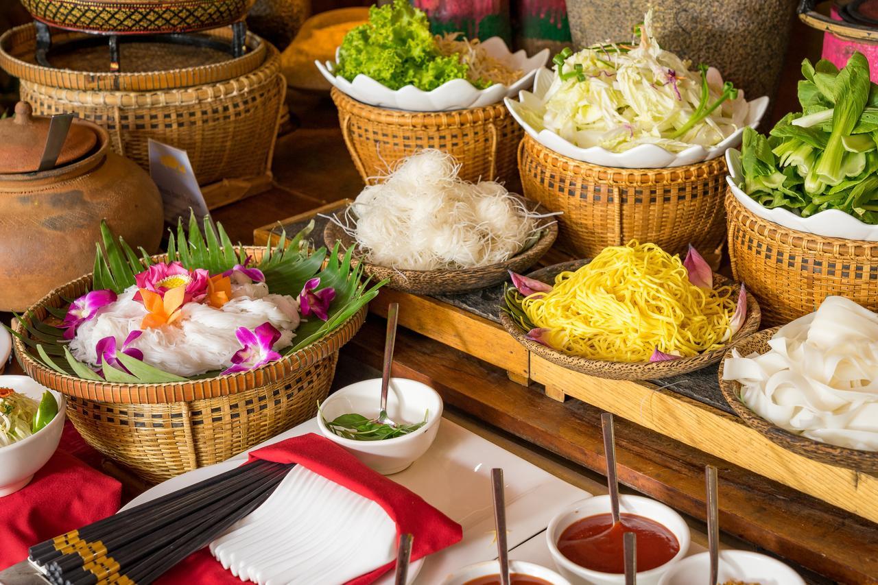 Golden Temple Residence Siem Reap Bagian luar foto Thai cuisine